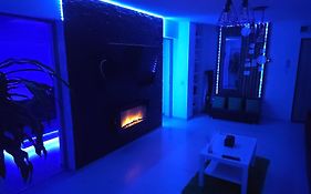 Gmg Residence